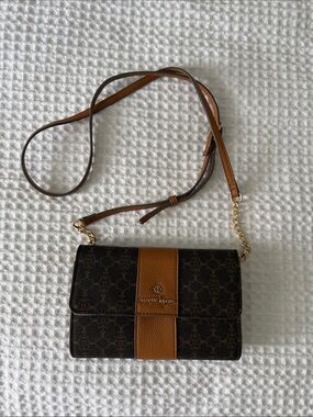❗️$10 Sale ❗️ Nanette Lepore Brown and Tan Logo Crossbody with Gold Chain